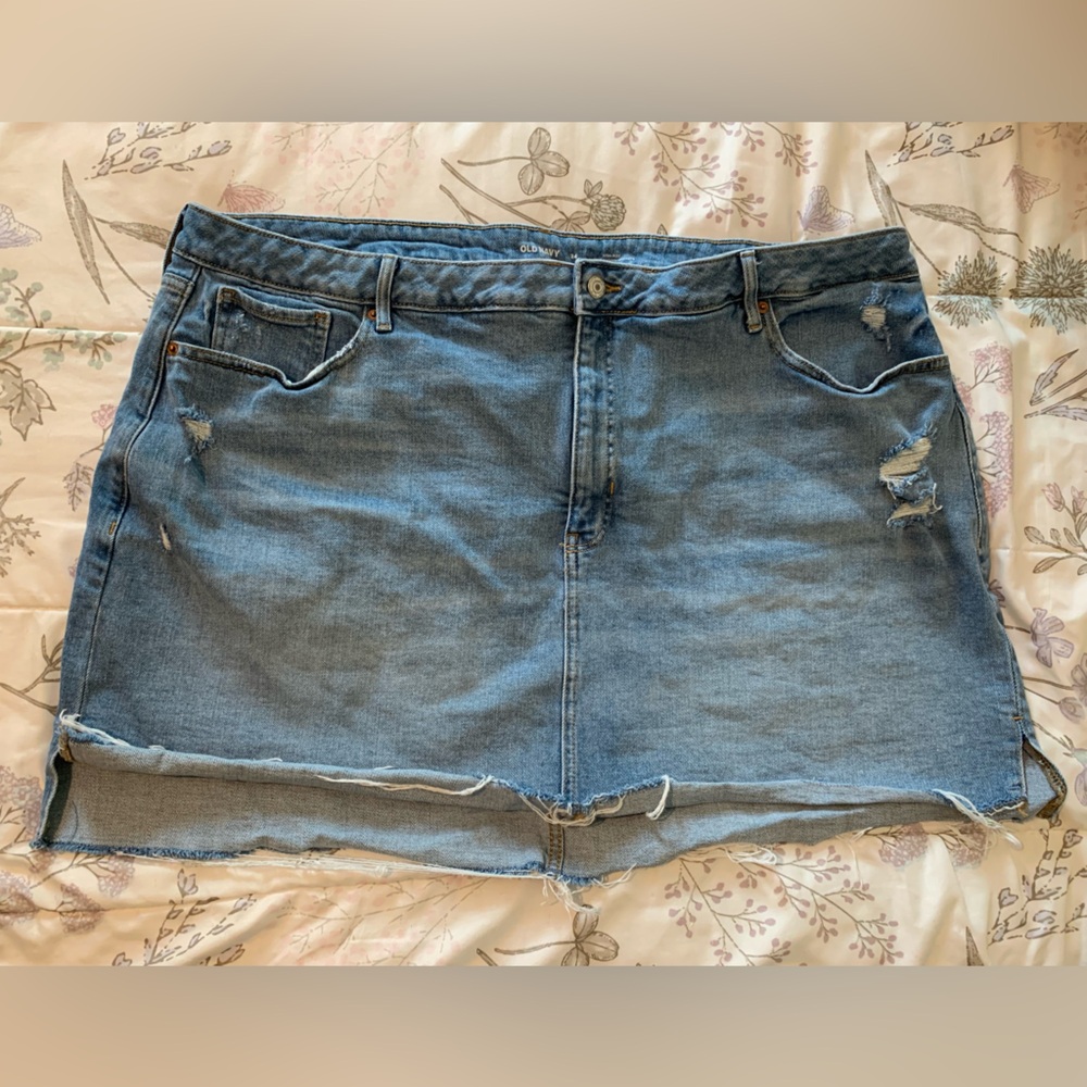 Light Denim Skirt - Old Navy sz24